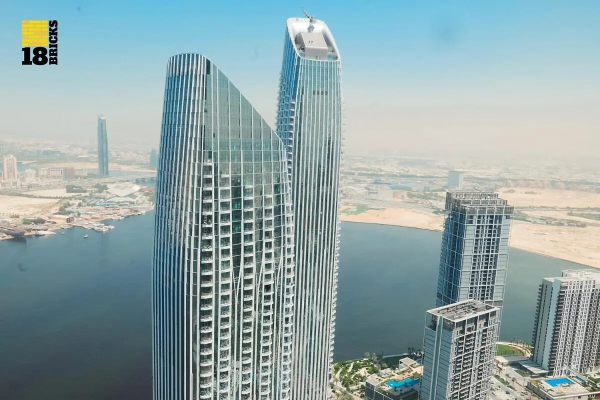 Stylish 2Br With Panoramic Creekside Views Apartment Dubai