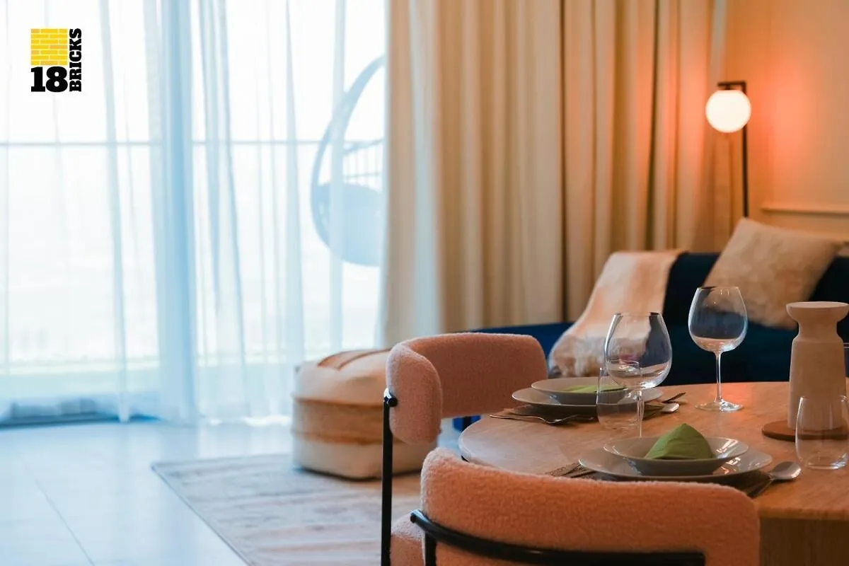 Stylish 2Br With Panoramic Creekside Views Apartment Dubai