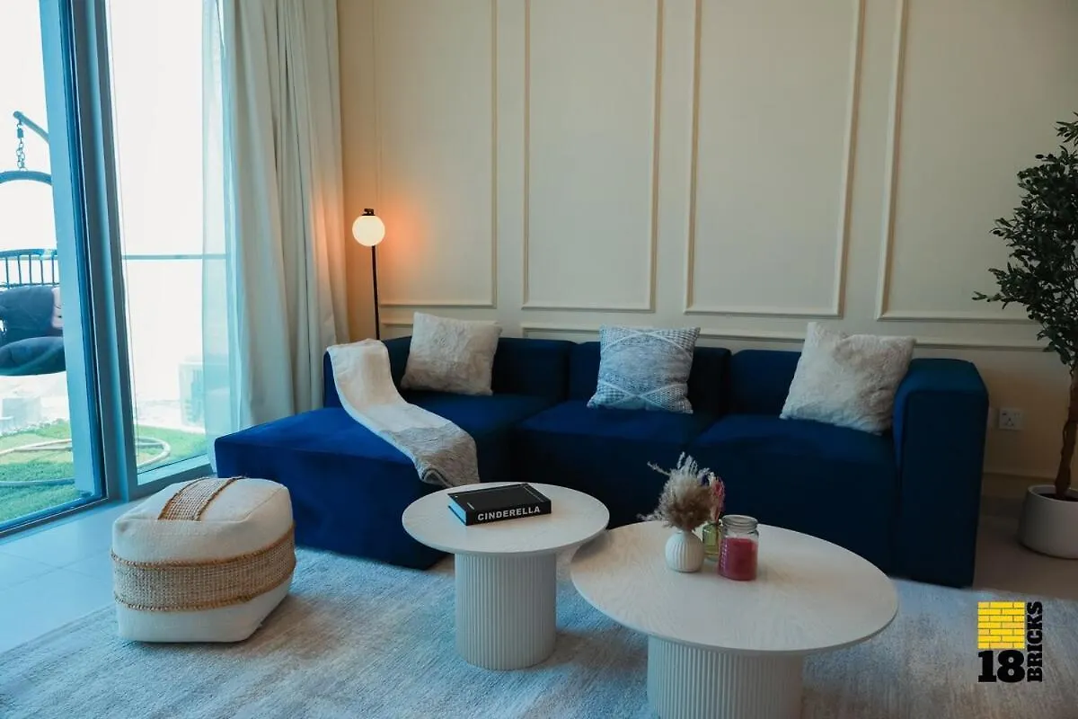 Stylish 2Br With Panoramic Creekside Views Apartment Dubai
